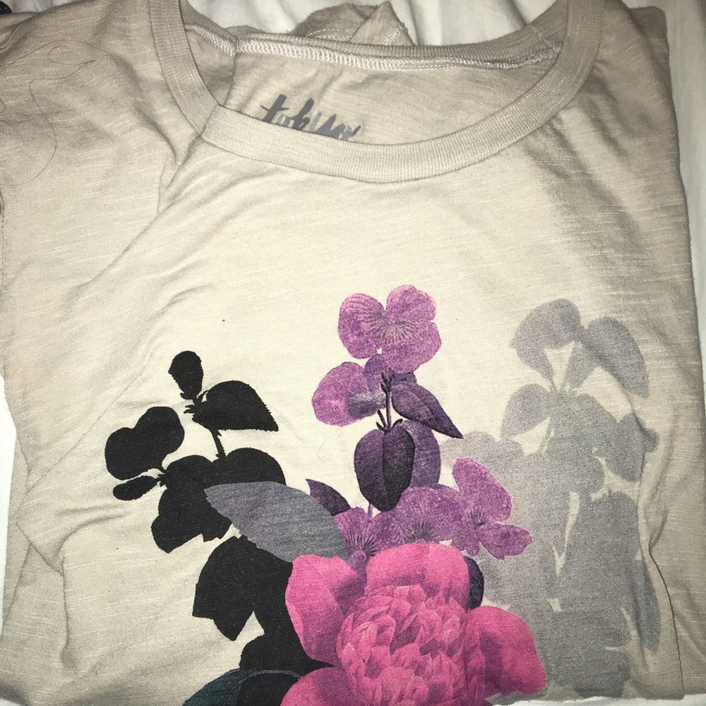 Aeropostale shirt